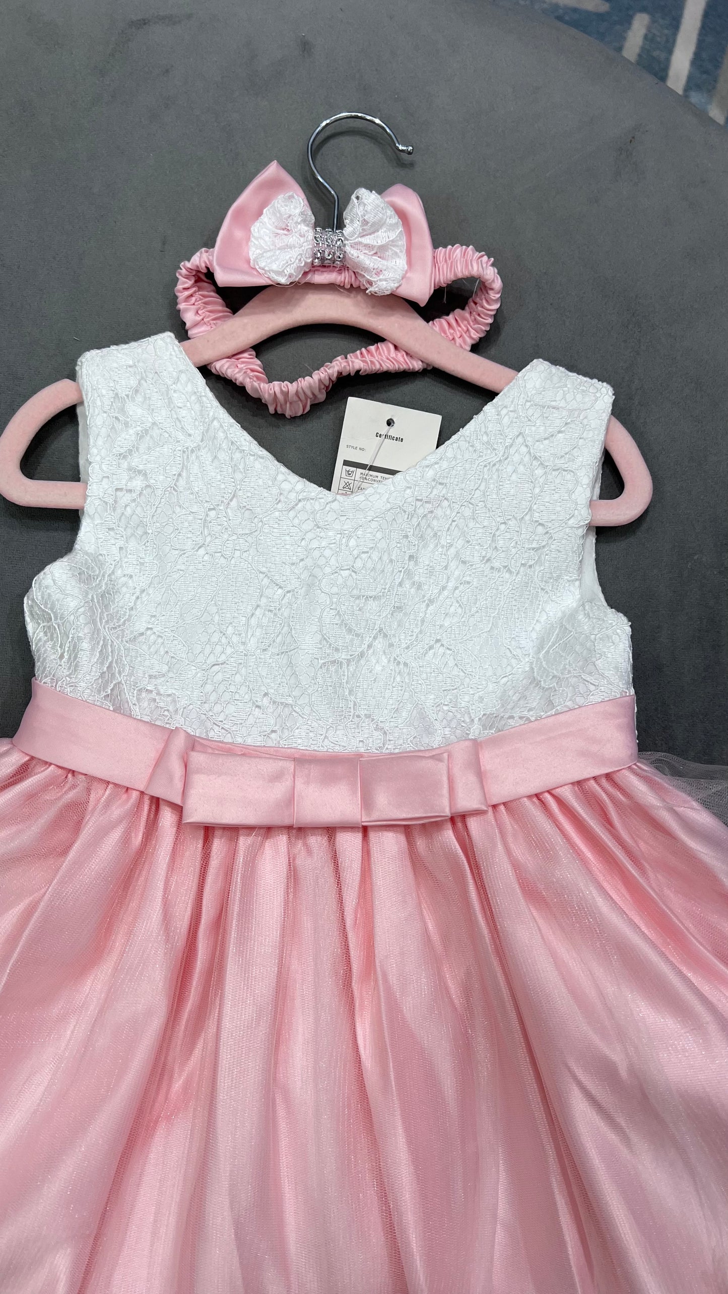 VESTIDOS con encaje en rosado bebe con lazo delantero y diadema