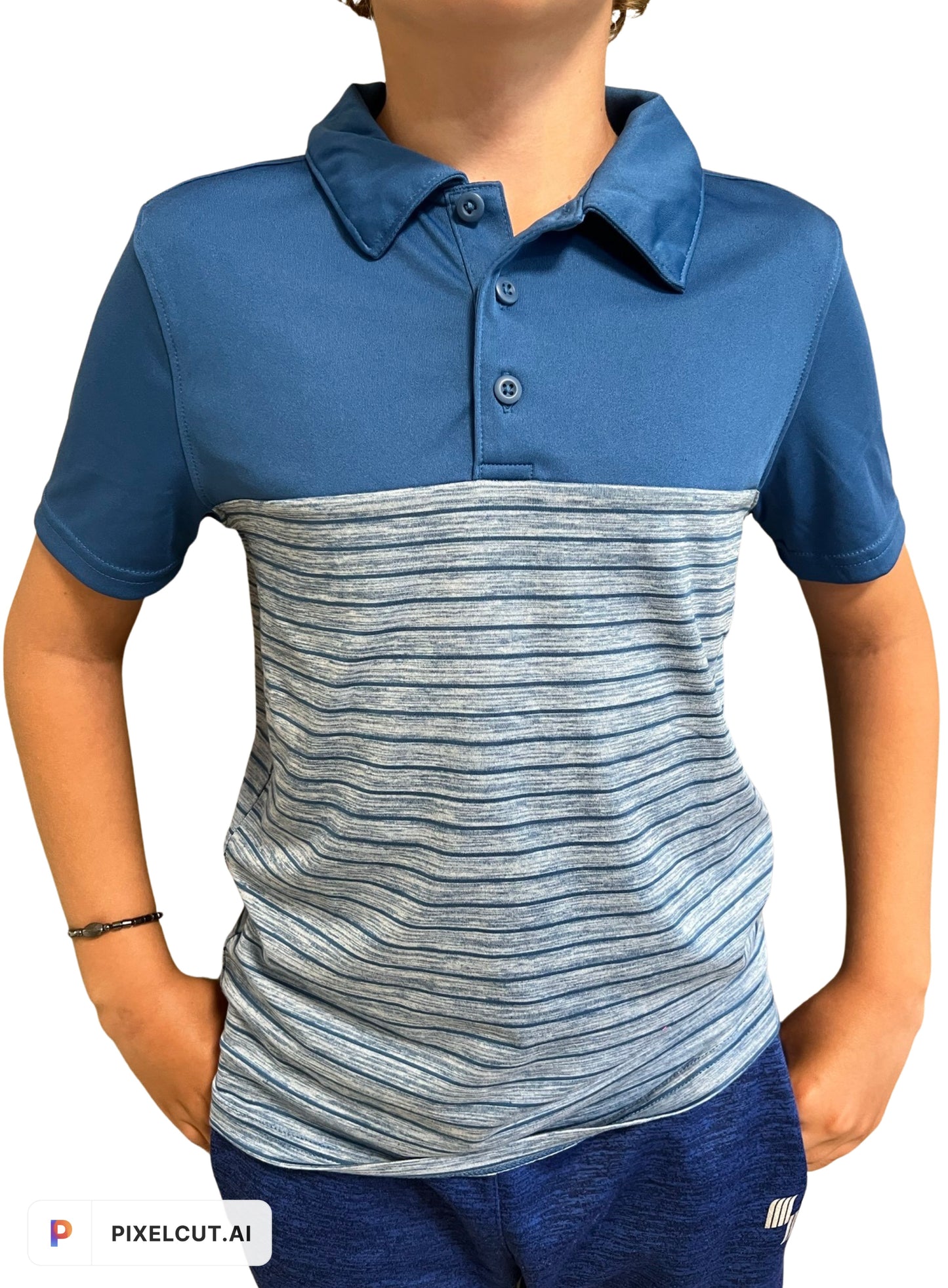 Camisa deportiva con cuello y botones de rayas