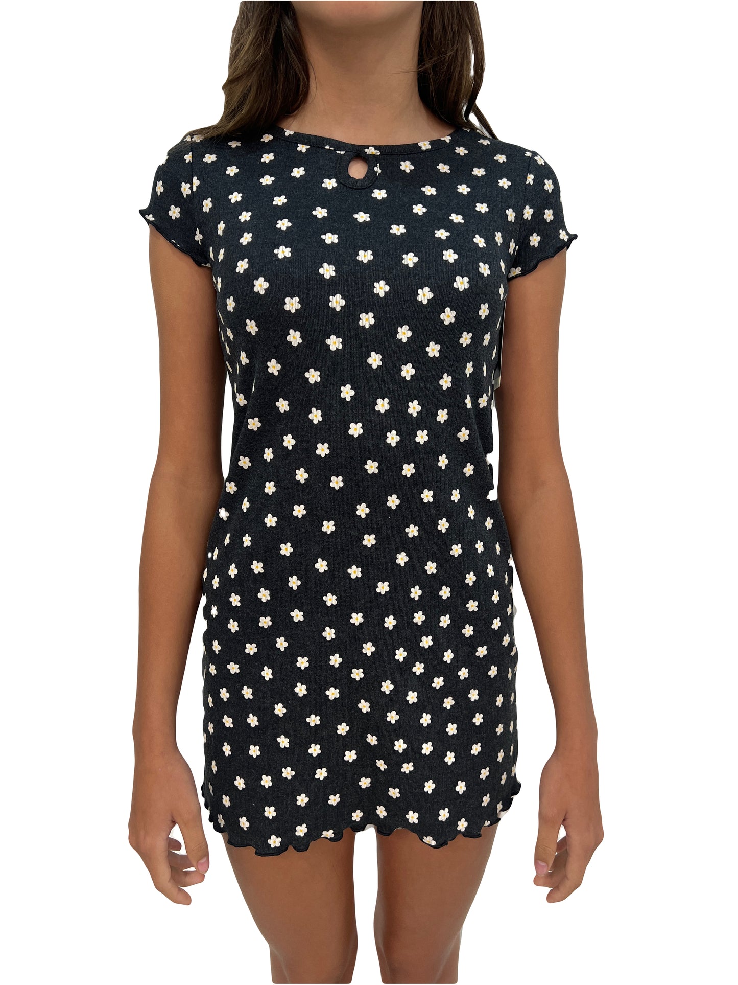 Vestido negro con flores de tela acanalada