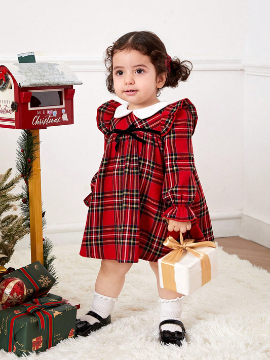Vestido de Navidad con cuello de Peter pan , mandas de princesa , detalles de terciopelo a cuadros