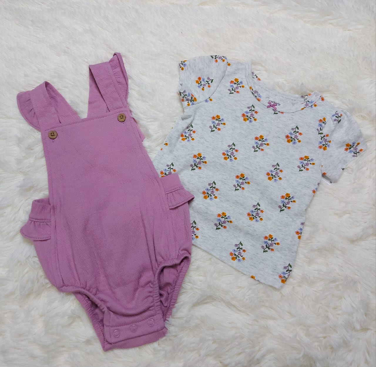 Conjunto 2 piezas Carters (Jumper y Franela)